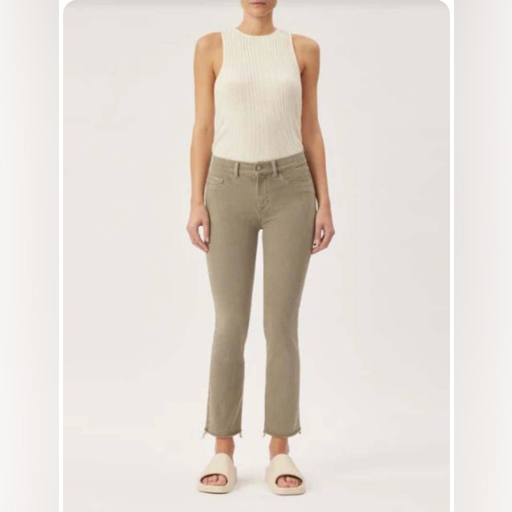DL1961 Mara Straight Mid Rise Instasculpt Light Coasta Plain Jeans
